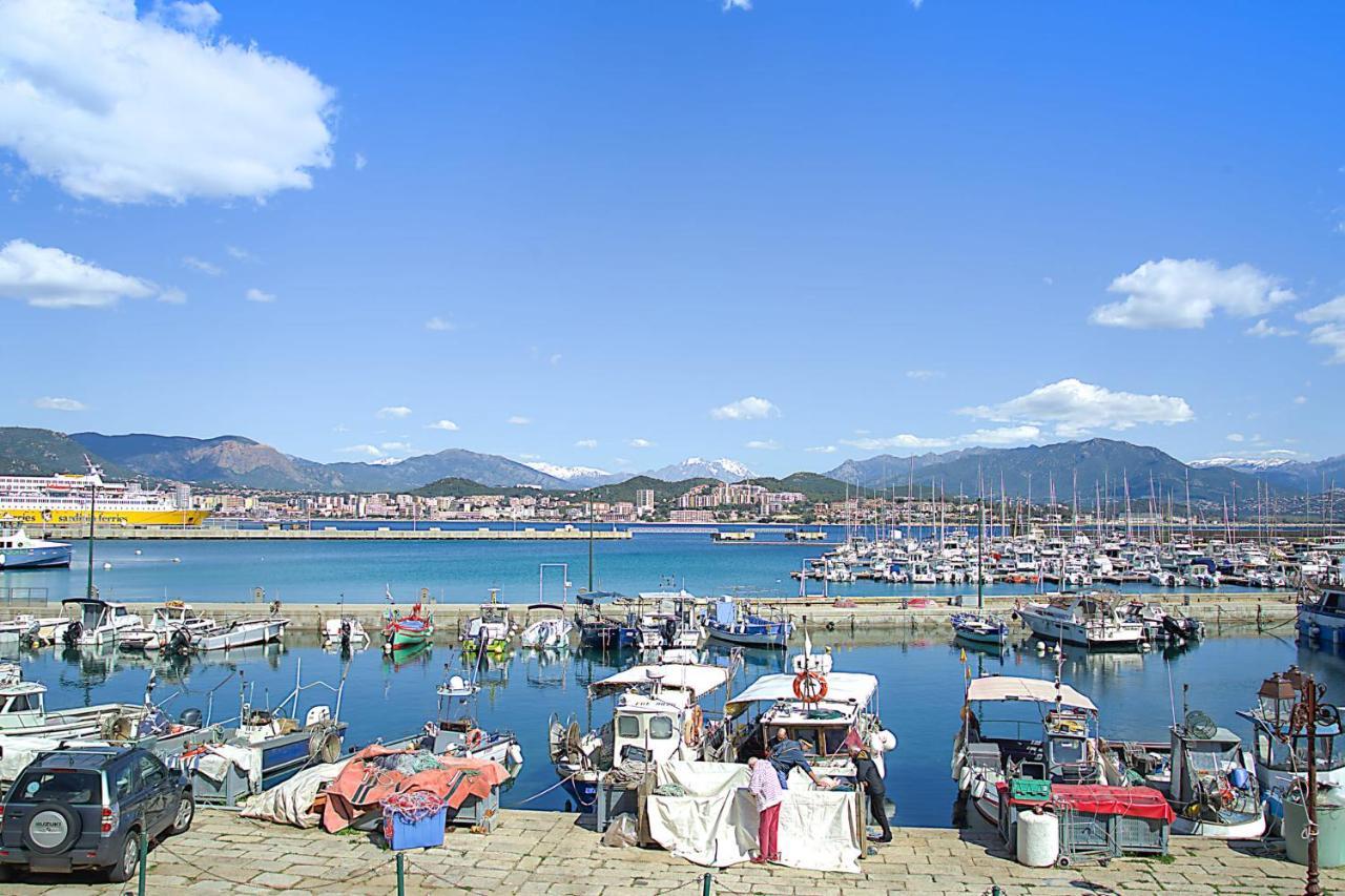 Superb Flat In The Heart Of The Historic Centre Of Ajaccio - Welkeys Apartment Екстериор снимка
